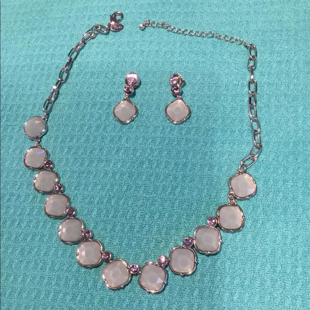New Lia Sophia necklace and earrings set